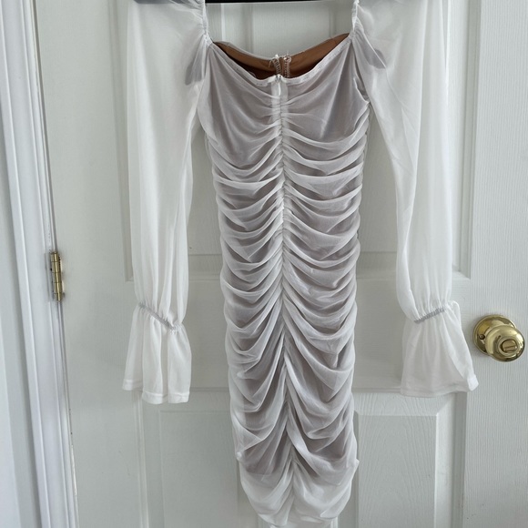 Dress white - Picture 4 of 6